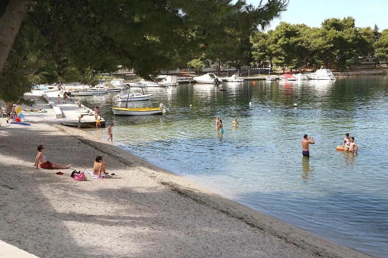 Apartments Satis Trogir