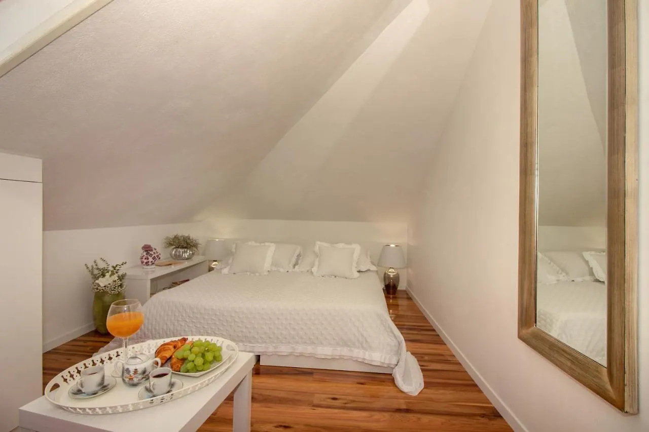 Apartments Satis Trogir