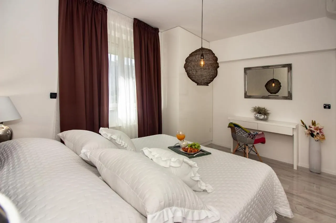Apartments Satis Trogir 0*,  Croatia