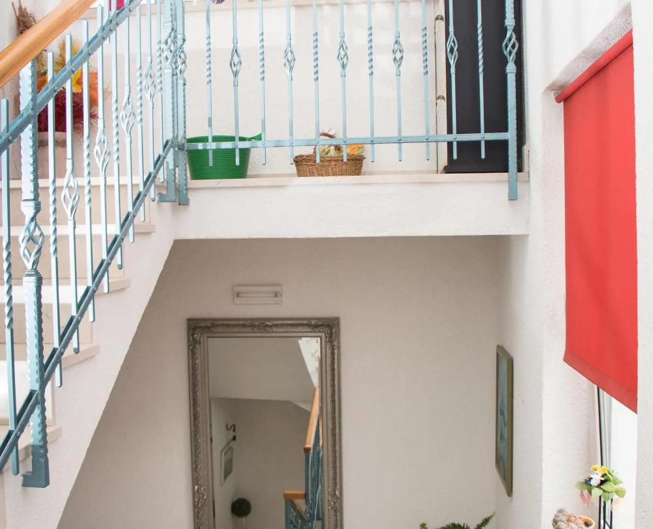 Apartments Satis Trogir 0*,