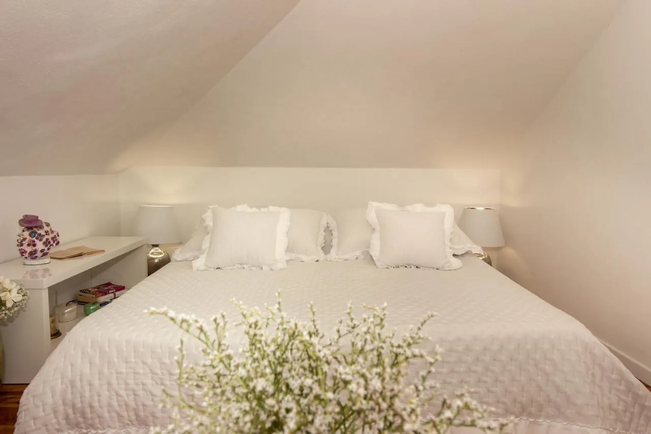 Apartments Satis Trogir 0*,