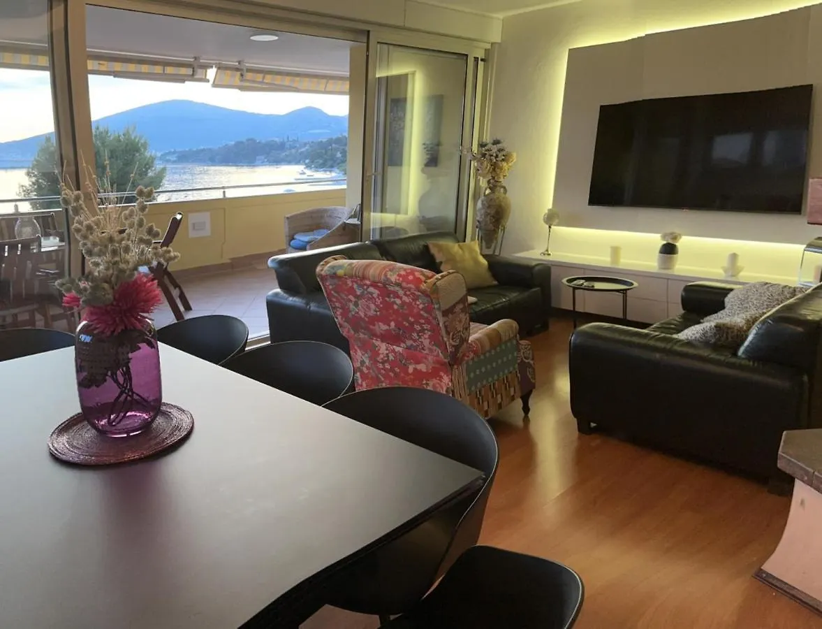 Apartments Satis Trogir