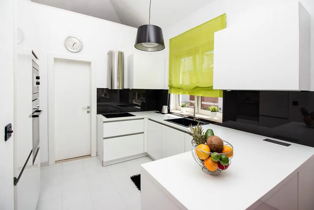 Apartments Satis Trogir